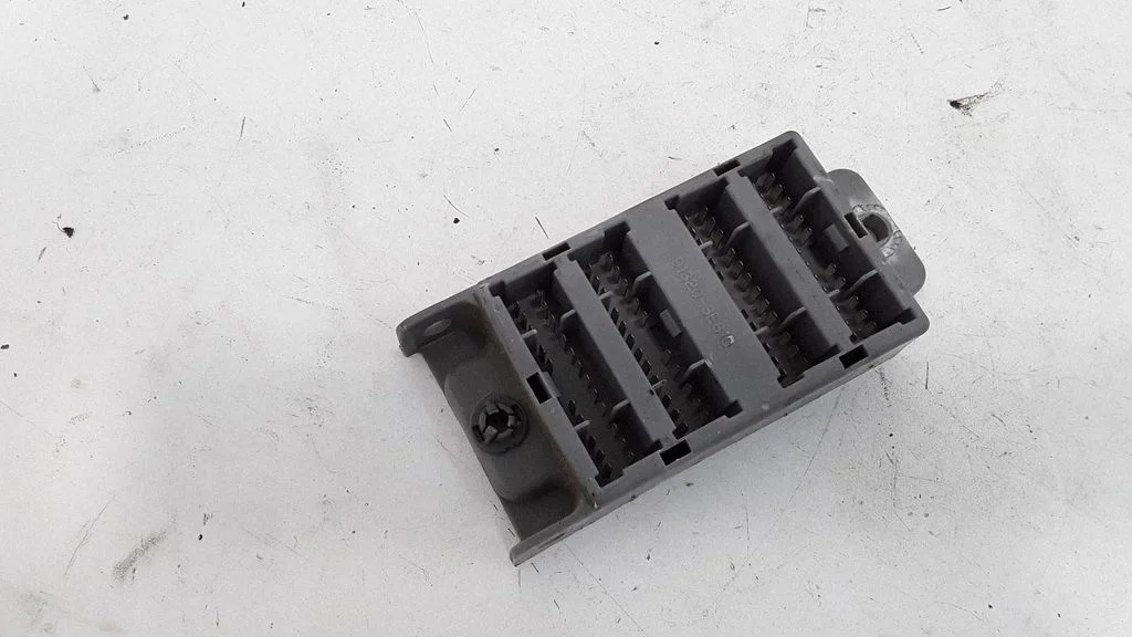 Fuse module 913203E810