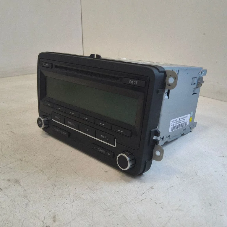 Radio, odtwarzacz CD/DVD, nawigacja 5M0035186AA
