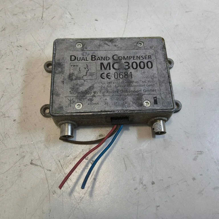 Aerial antenna amplifier 09701111