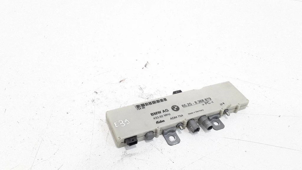 Aerial antenna amplifier – BMW 5 Series E39 (1996-2003)