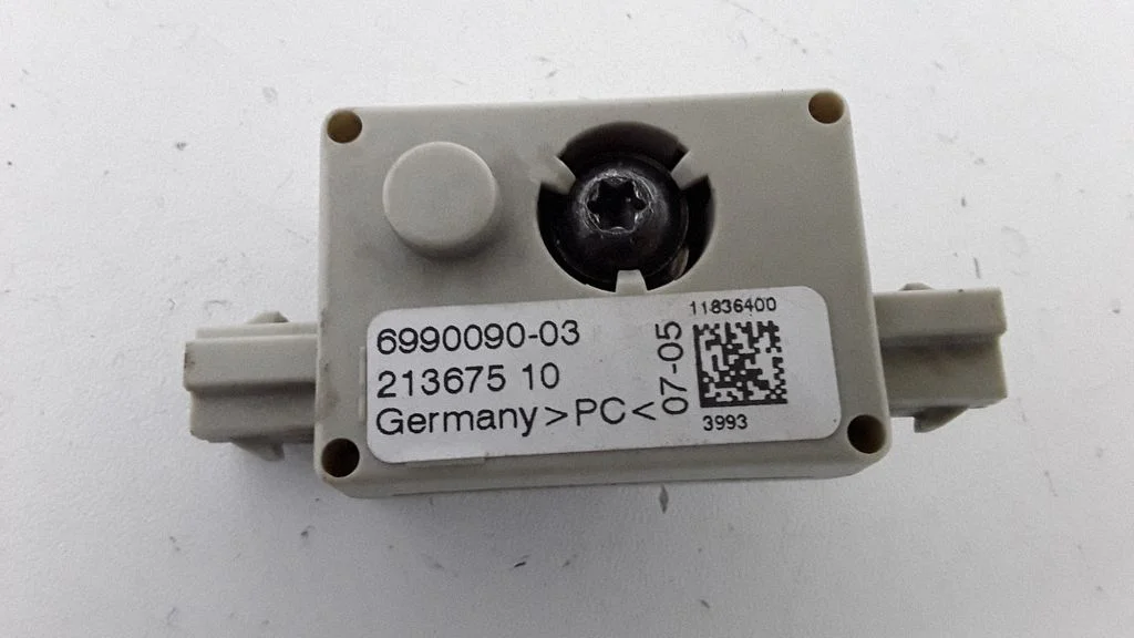 Wzmacniacz antenowy 699009003