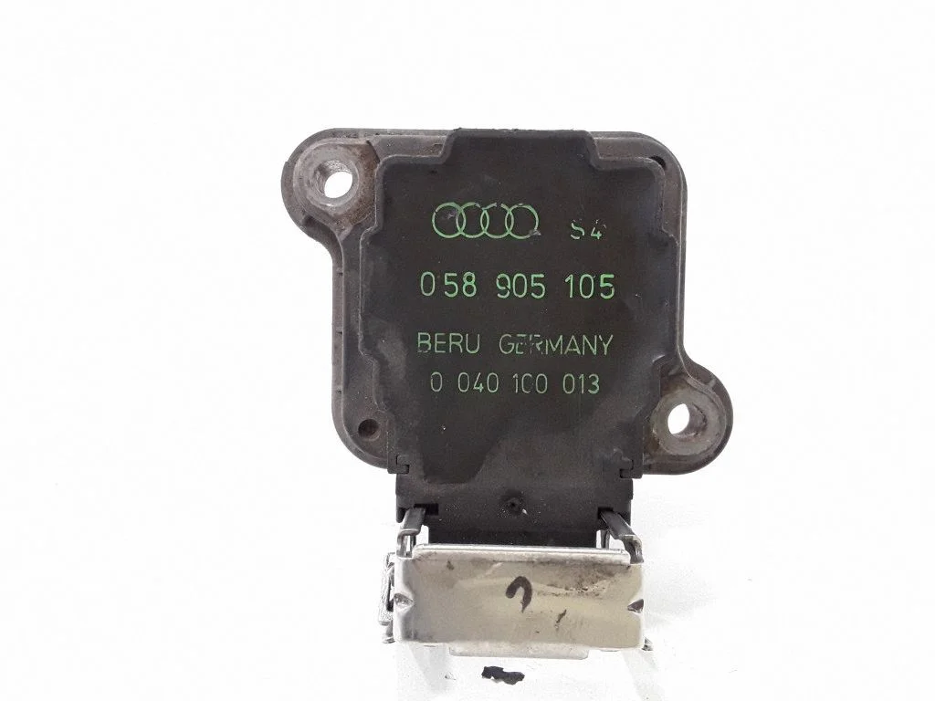 High voltage ignition coil 058905105