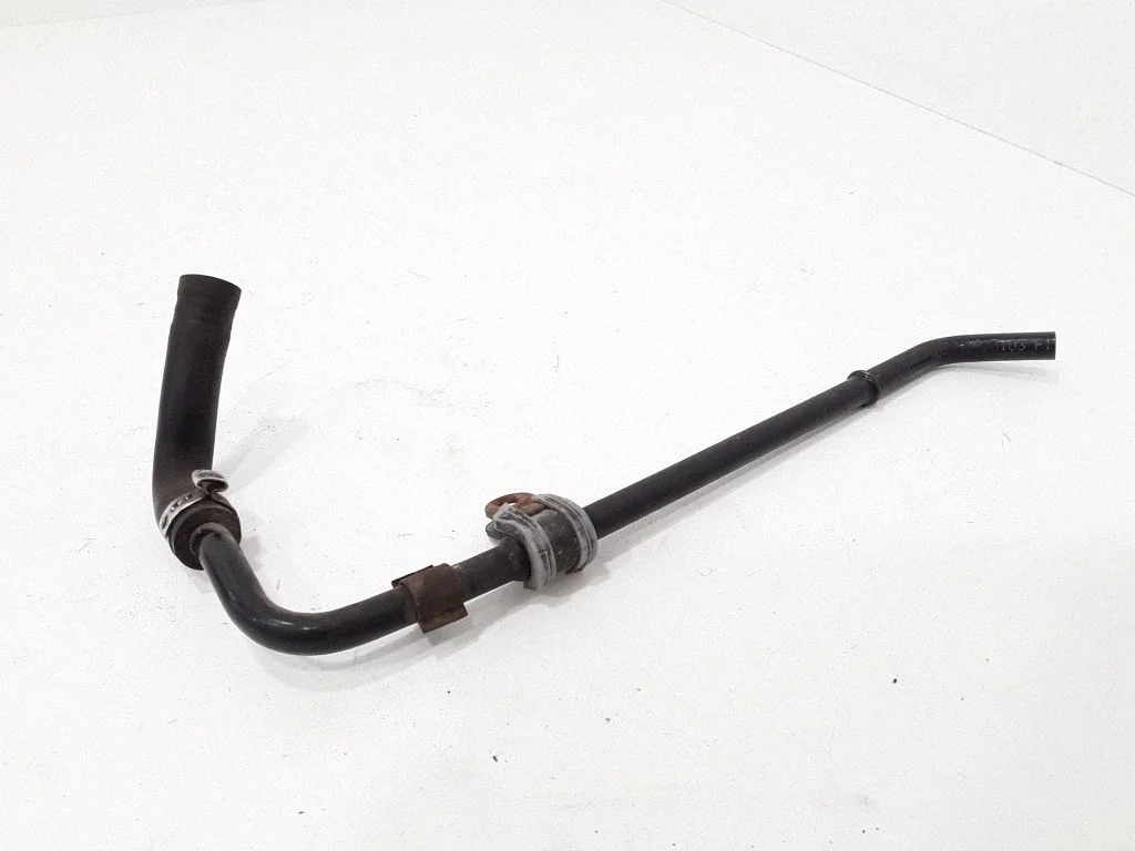 Breather/breather pipe/hose