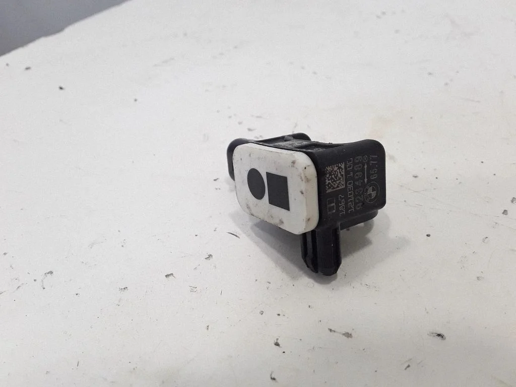 Drošības spilvenu trieciena sensors 9234989