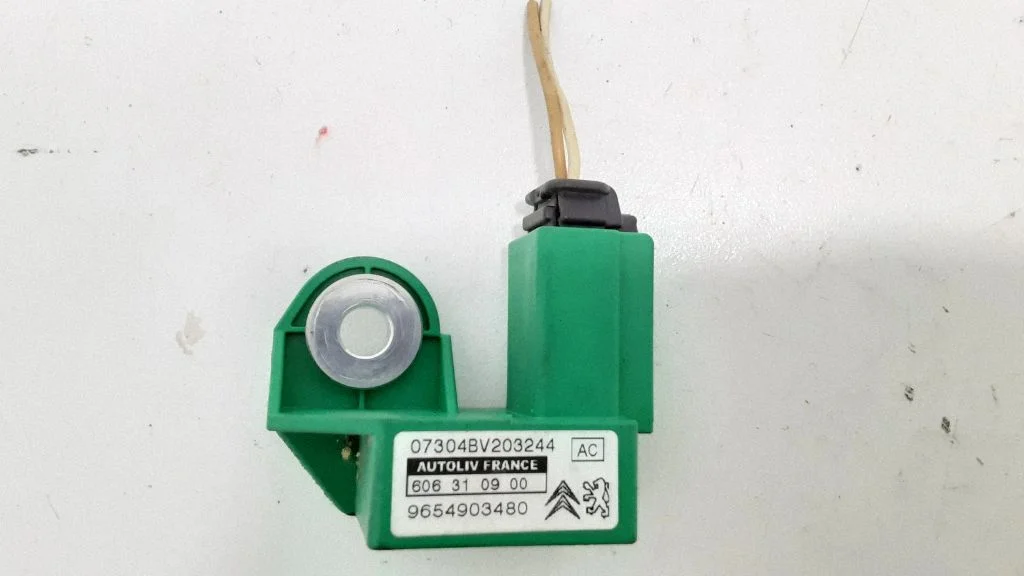 Drošības spilvenu trieciena sensors 9654903480
