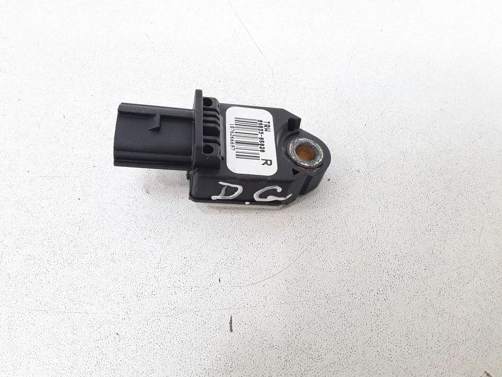 Drošības spilvenu trieciena sensors – aizmugurējā labā