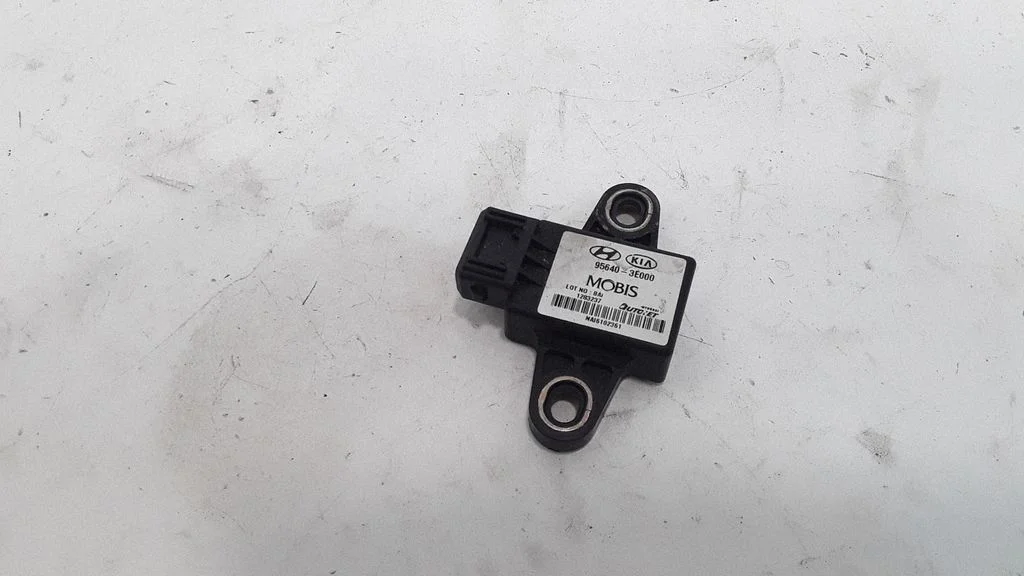 ESP acceleration yaw rate sensor 956403E000