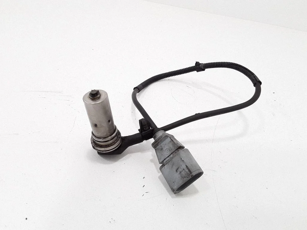 Kloķvārpstas stāvokļa devējs 038907319A