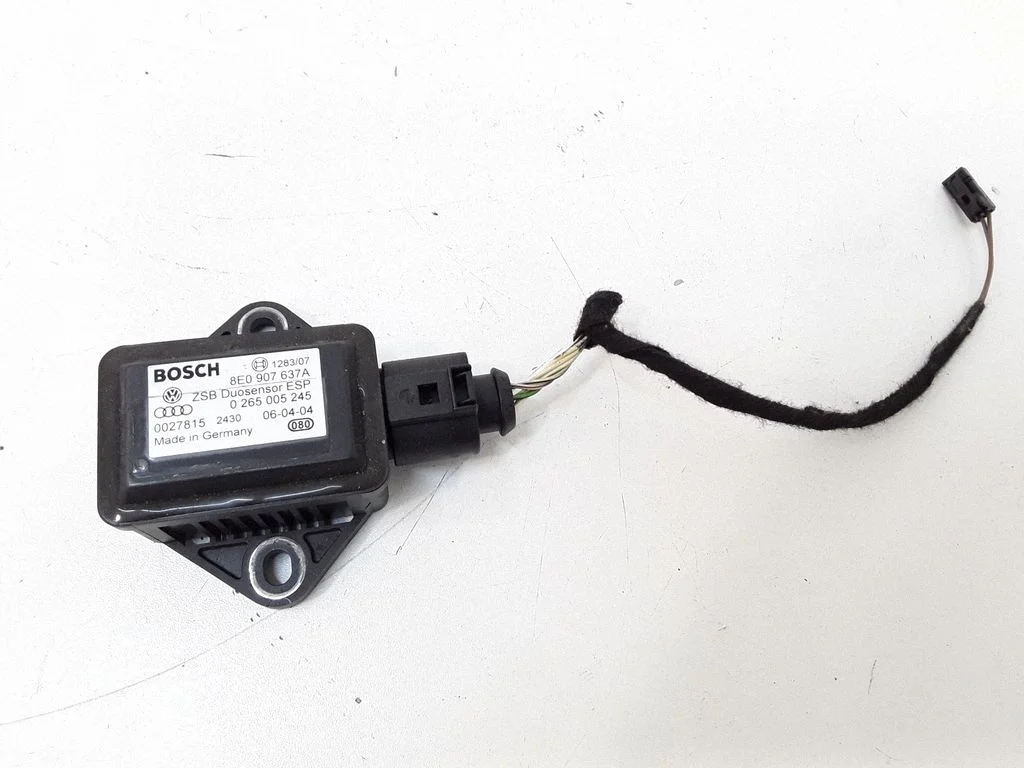 ESP (stabilitātes sistēmas) sensors (paātrinājuma sensors) 8E0907637A
