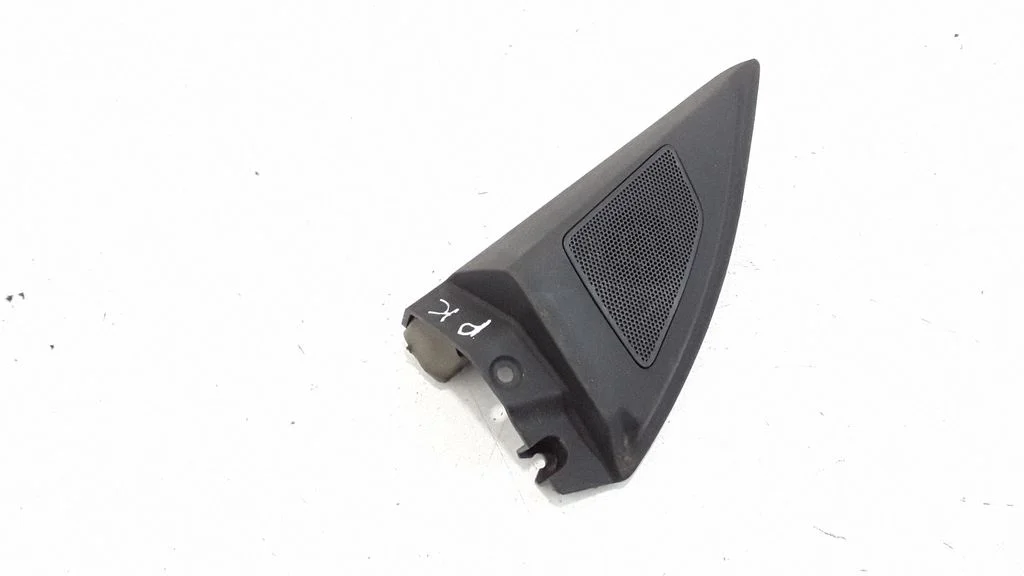 Front door high frequency speaker – front left