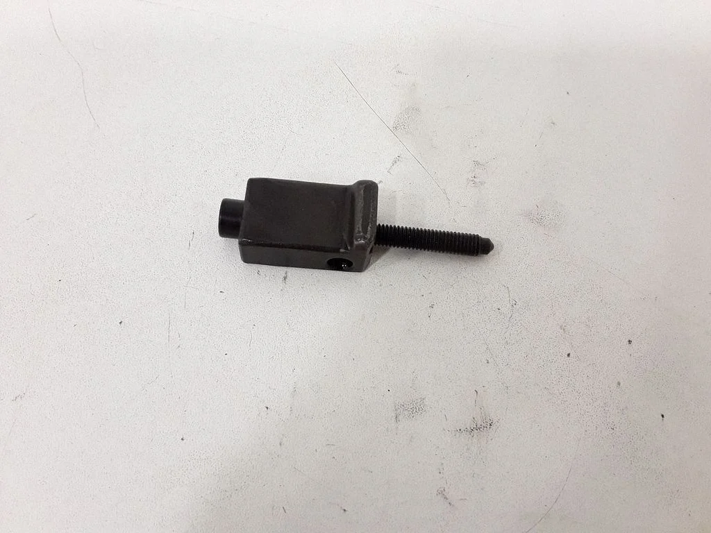 Fuel Injector clamp holder