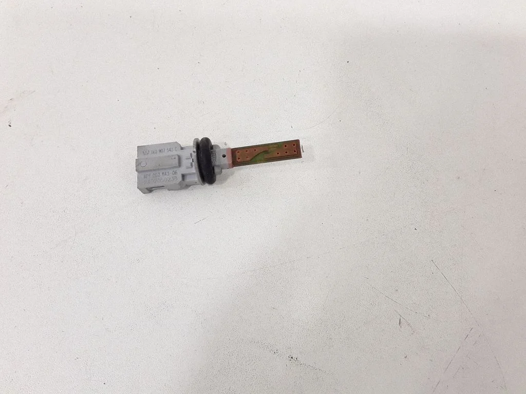 Interior temperature sensor