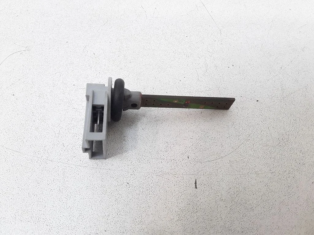 Interior temperature sensor 4B0820539