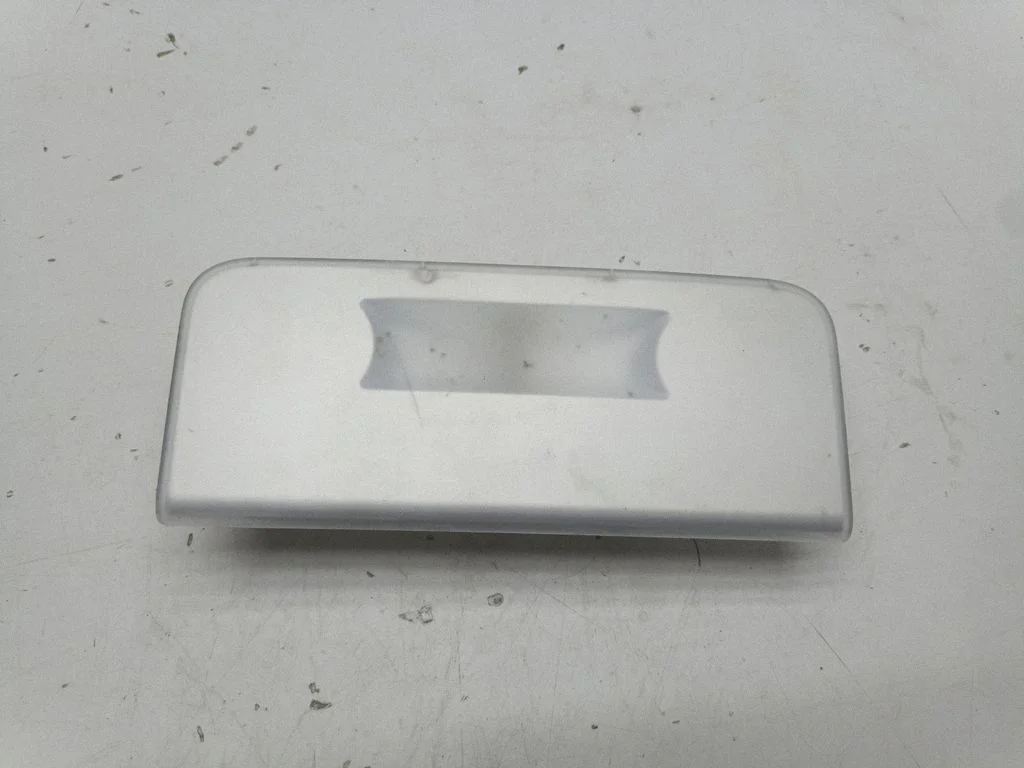 Rear seat light 6951252
