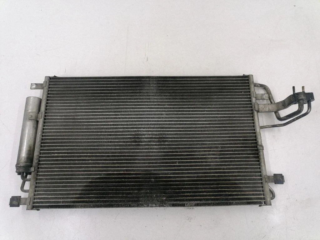 A/C cooling radiator (condenser)