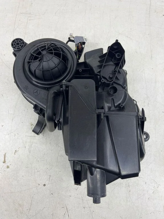 Interior heater climate box assembly 939684K