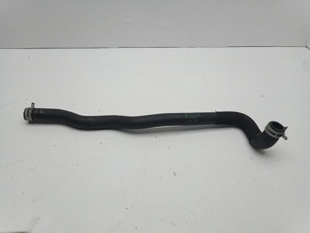 Engine coolant pipe/hose 15476810