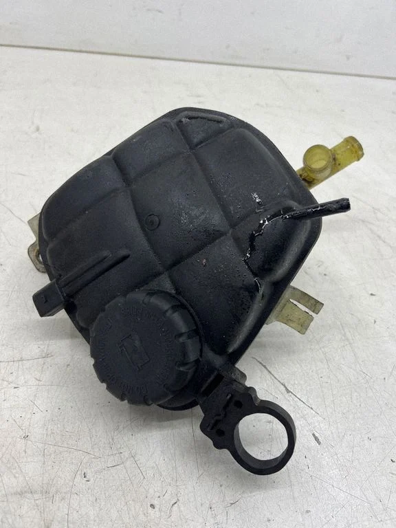 Coolant expansion tank/reservoir 1645000049