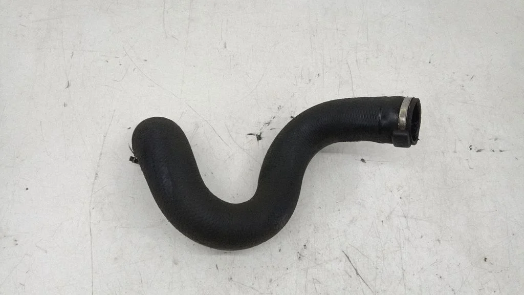 Intercooler hose/pipe