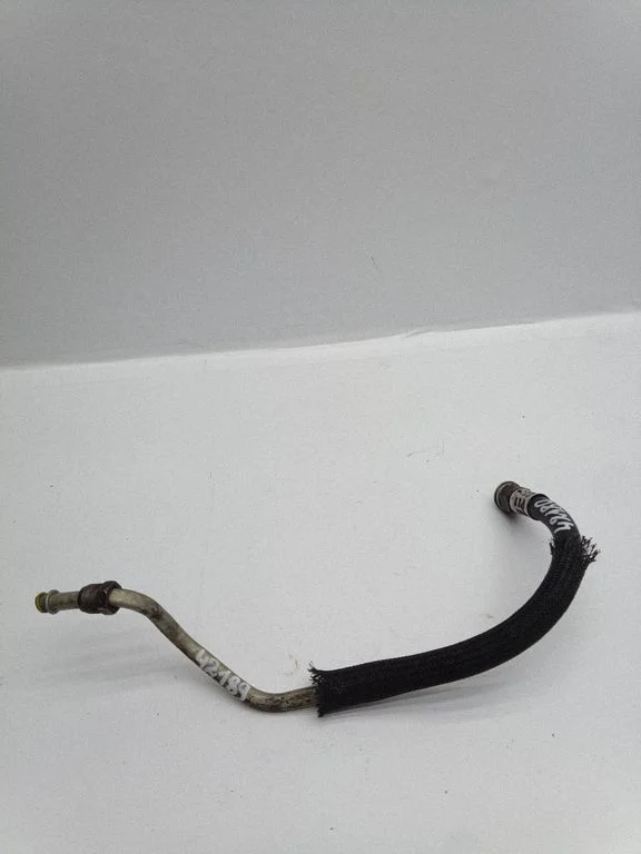 Gearbox oil cooler pipe/hose