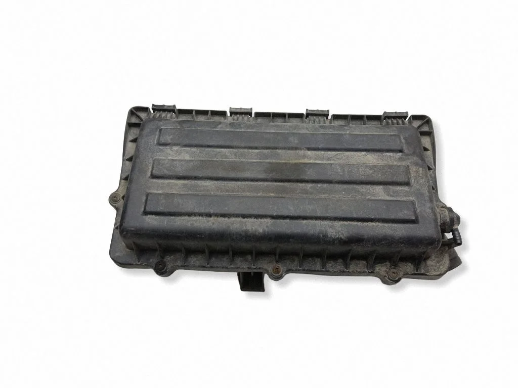 Obudowa filtra powietrza – Volkswagen Polo IV 9N3 (2005-2009)