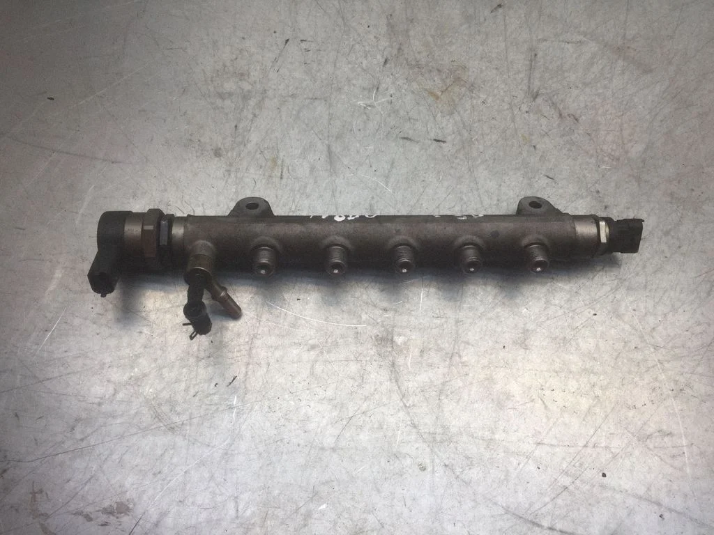 Fuel main line pipe 0445214111