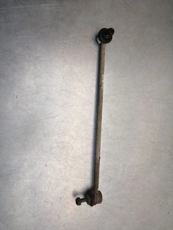 Front anti-roll bar/sway bar