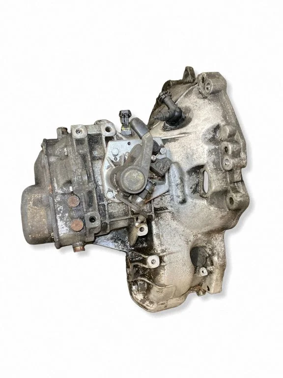Mechaninė 5 pavarų dėžė
