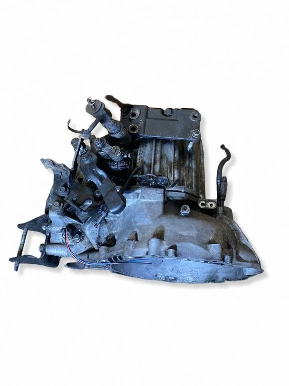 Mechaninė 6 pavarų dėžė