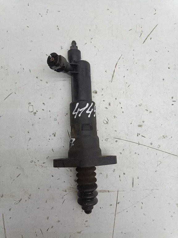 Clutch master cylinder – Mitsubishi Colt CZ3 (2006-2009)
