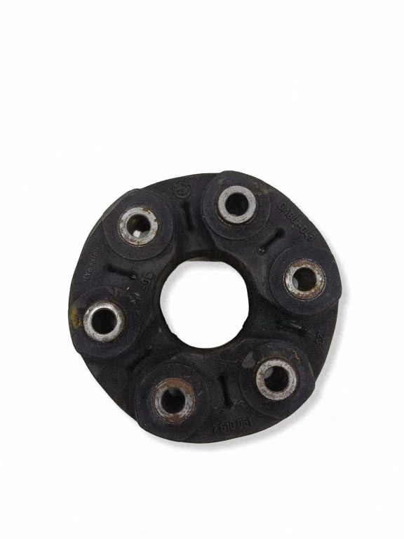 Rear prop shaft donut coupling/joint 7610061