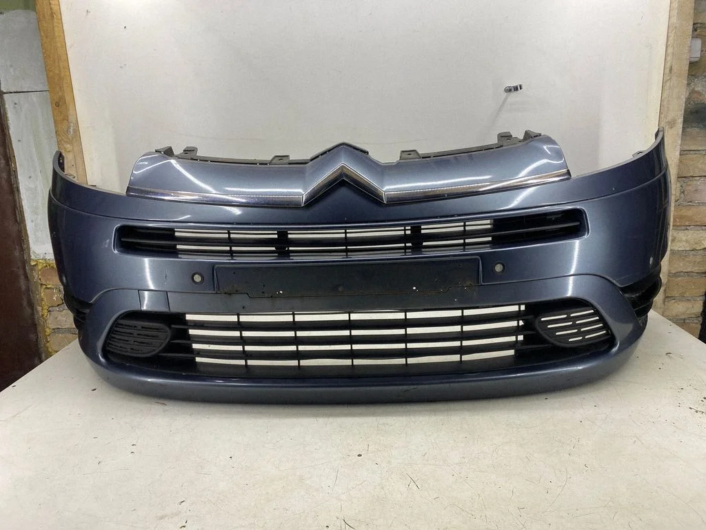 Front bumper 9654196177