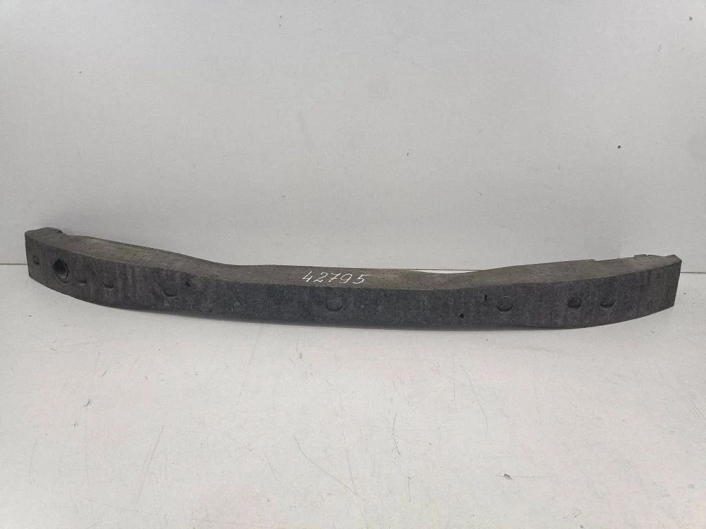 Absorber piankowy zderzaka przedniego 51748629
