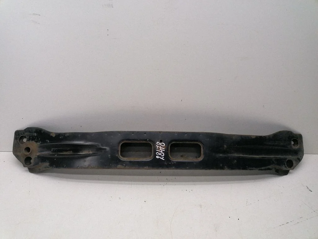 Front bumper cross member