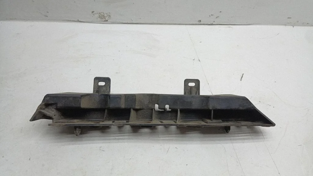 Front bumper mounting bracket 9681058980