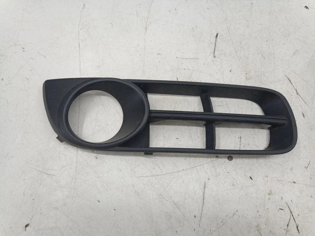 Front fog light trim/grill 5J0853666