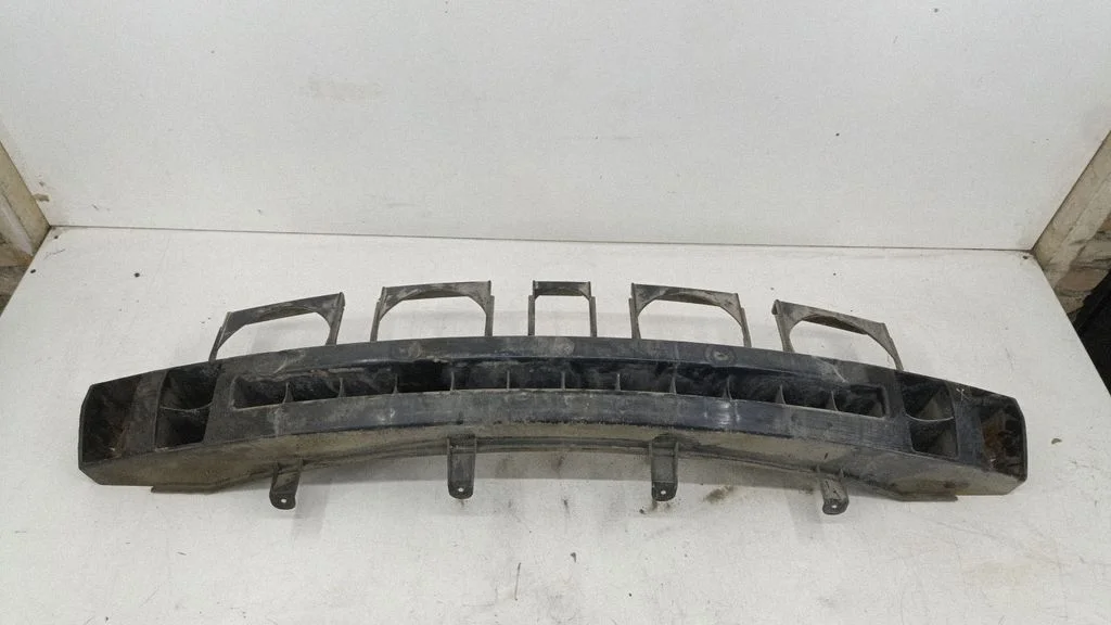 Rear bumper cross member 04857732AB