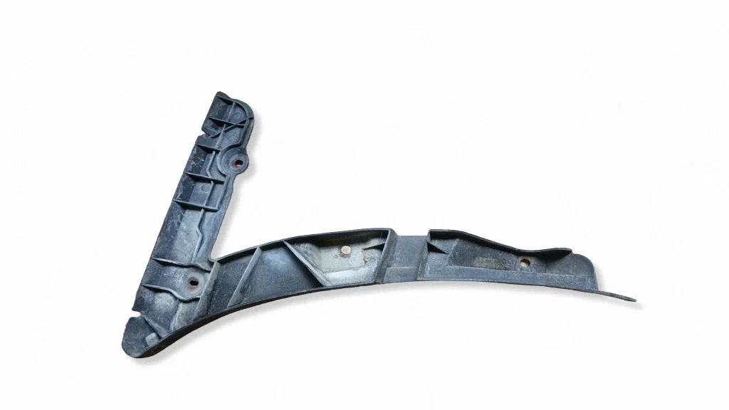 Rear bumper mounting bracket 04857639AF