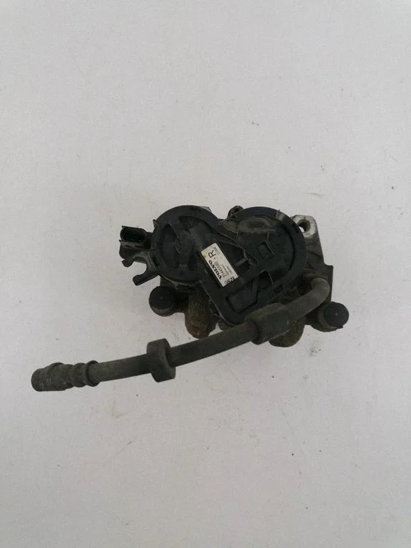 Rear brake caliper 31400431