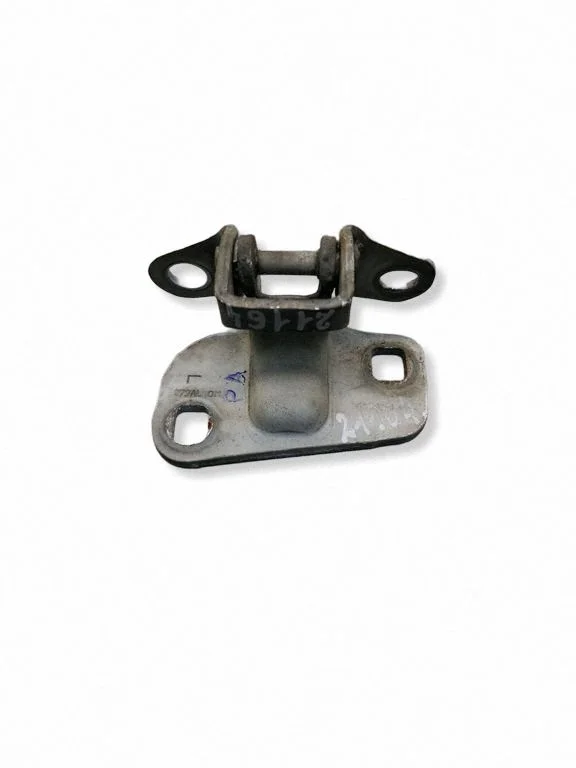 Front door lower hinge 04574301AB
