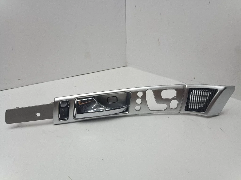 Front door interior handle 0UP57TRMAB