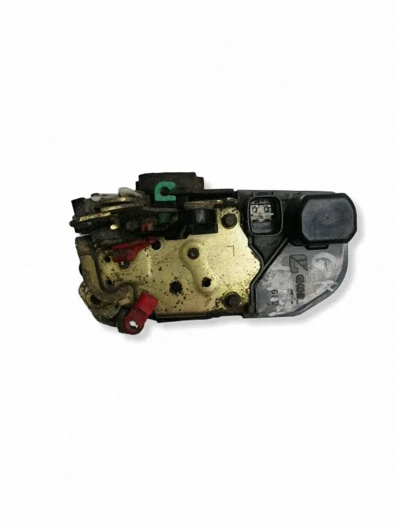 Rear door lock – rear left