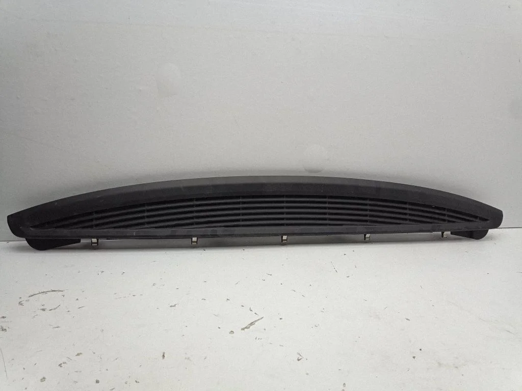 Dashboard air vent grill cover trim – BMW 5 Series G30 G31 G38 (2016-)