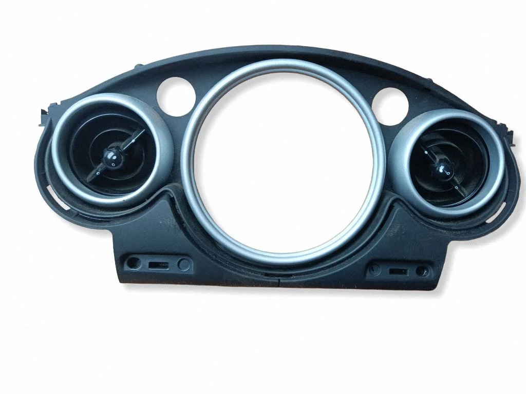 Dashboard trim 0769337