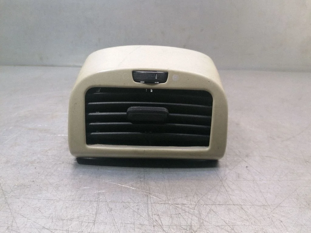 Aizmugurējās gaisa restītes LS347701
