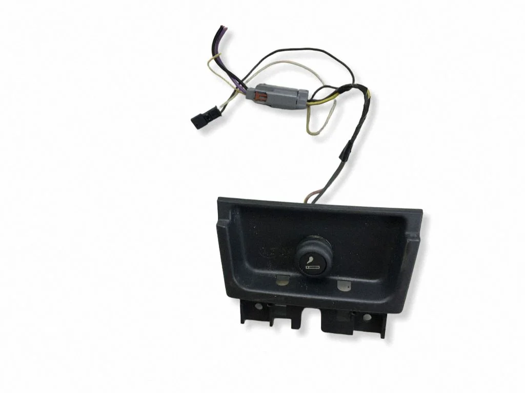 Cigarette lighter rear – Volvo S80 (1999-2003)