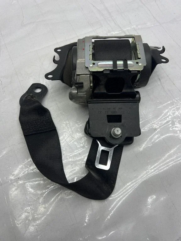 Rear seatbelt A2118153231