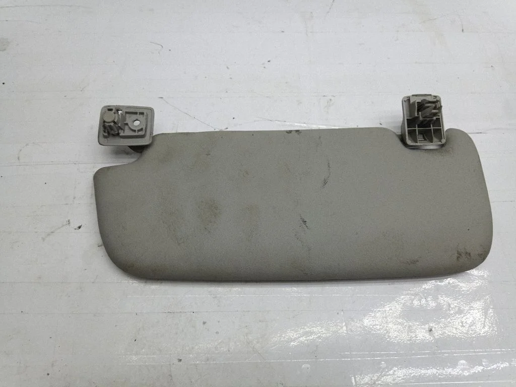 Sun visor – left