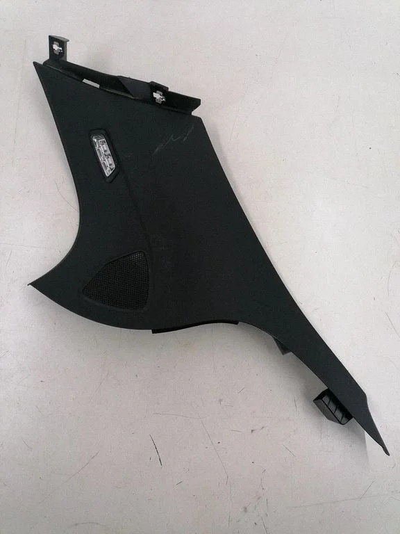 (D)pillar trim (top) A2536902025