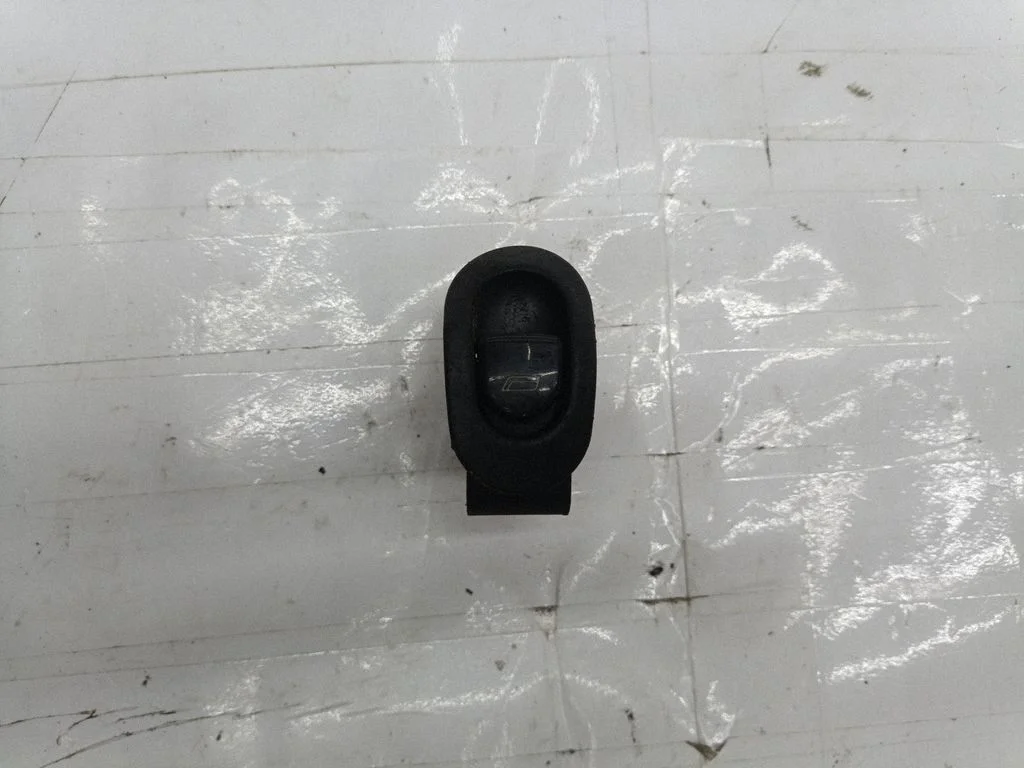 Elektriaknate lüliti A223